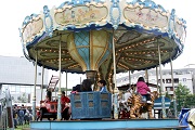 carrousel manege Jules Verne rplique d'ancien, location de maneges anciens et authentiques
